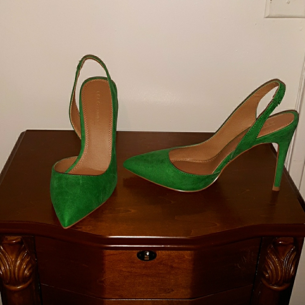 Ladies shoes
